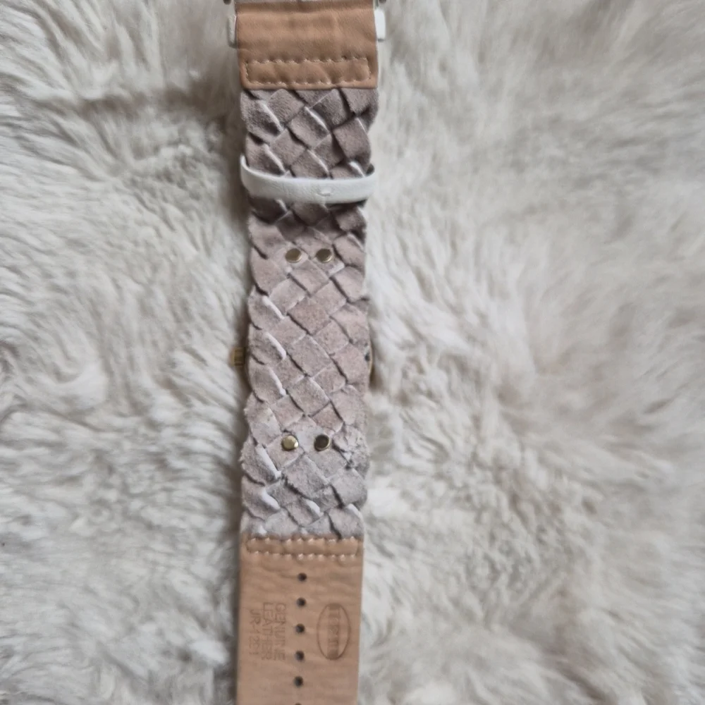 Fossil Watch White Leather Band Braided Detail Gold Tone JR-1291 Western Country